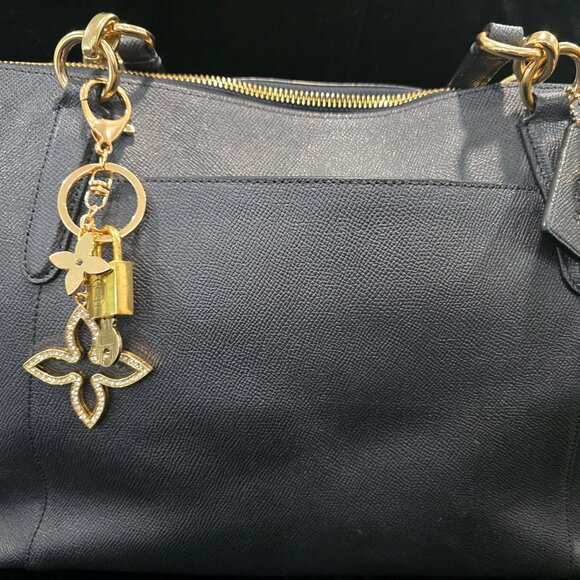 Authentic*LOUIS VUITTON* Padlocks & Keys Bundle for Shannon - Picture 3 of 13
